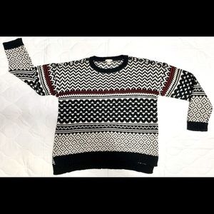 Forever 21 Pullover Sweater size M